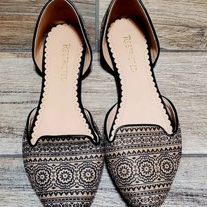 Restricted Black and Tan Print Flats